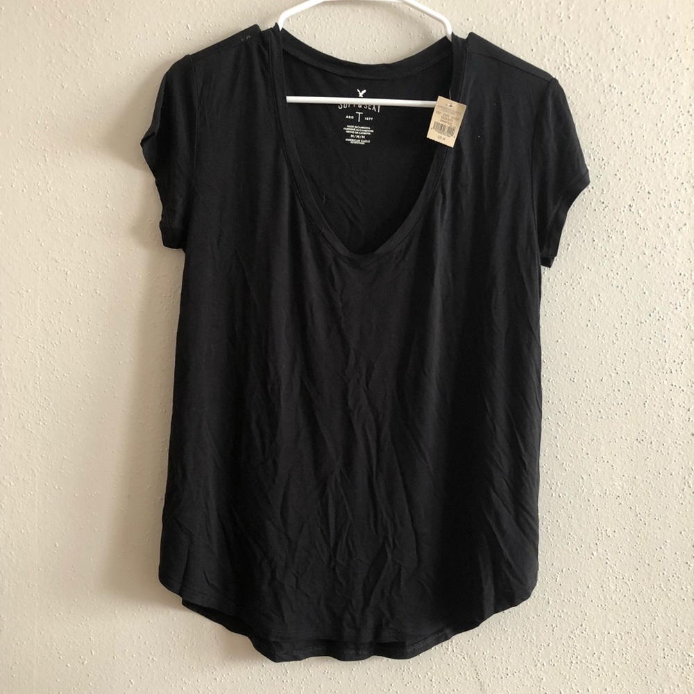 Black Vneck Tee